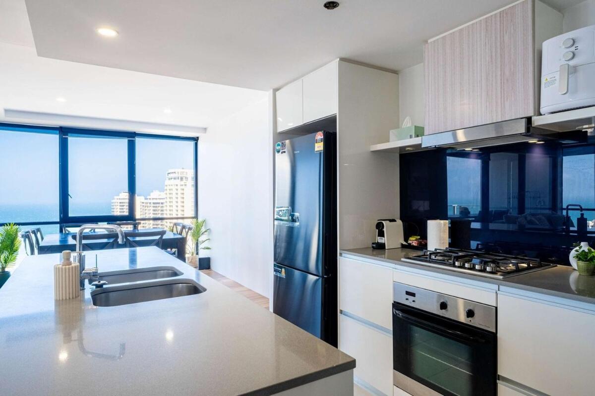 Level 29 Sky 2br Ocean View