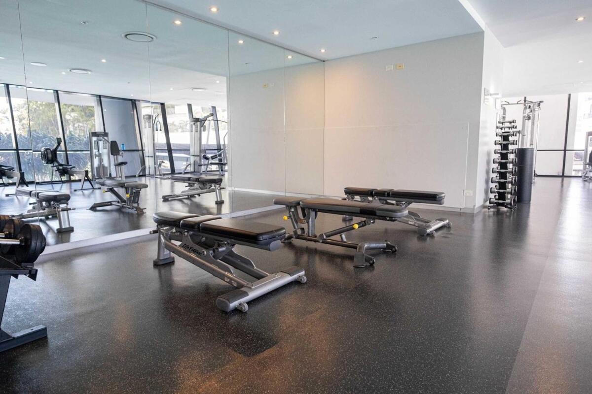 Level 29 Sky 2br Ocean View Gold Coast